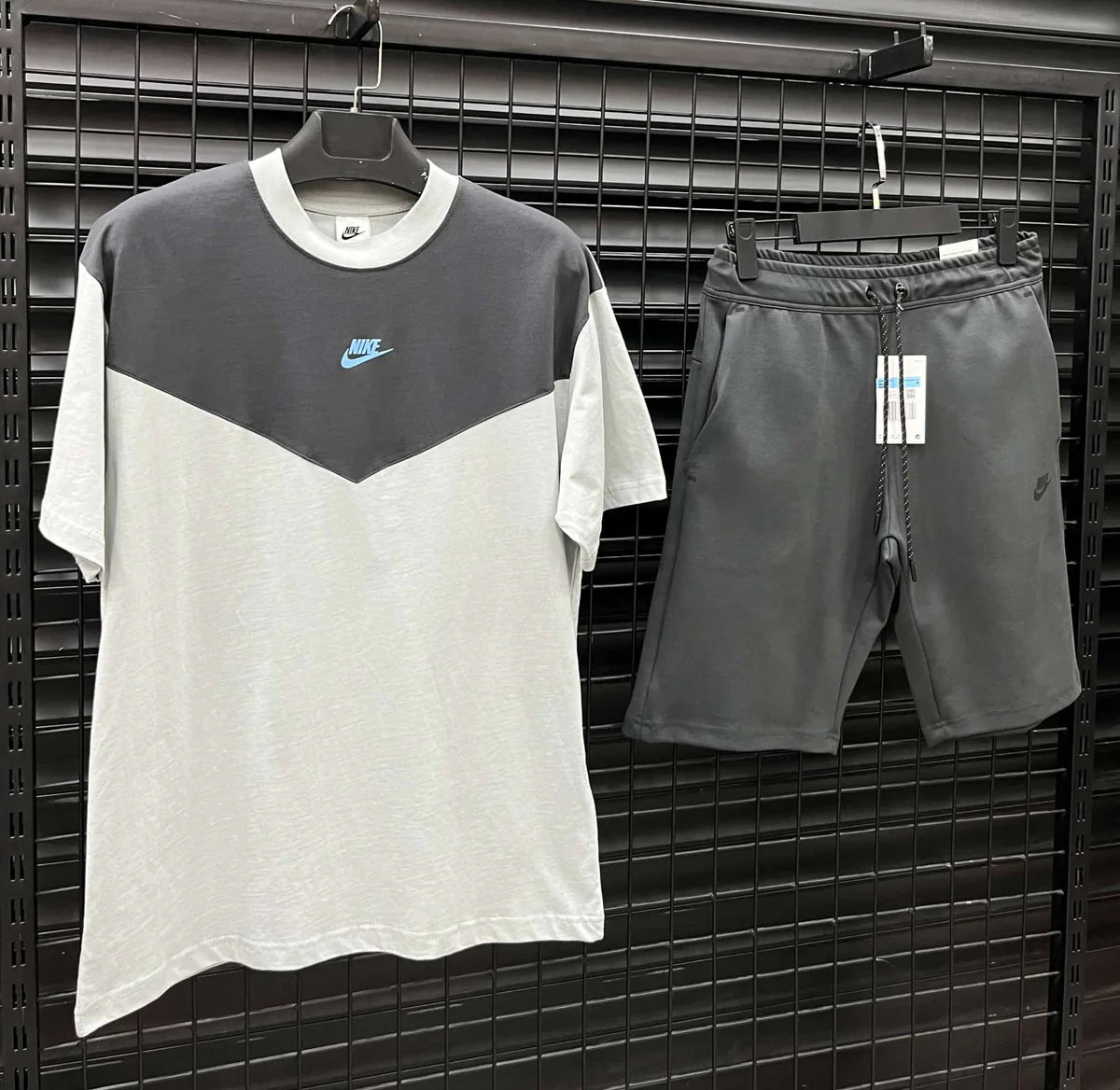 Nike Tech Fleece