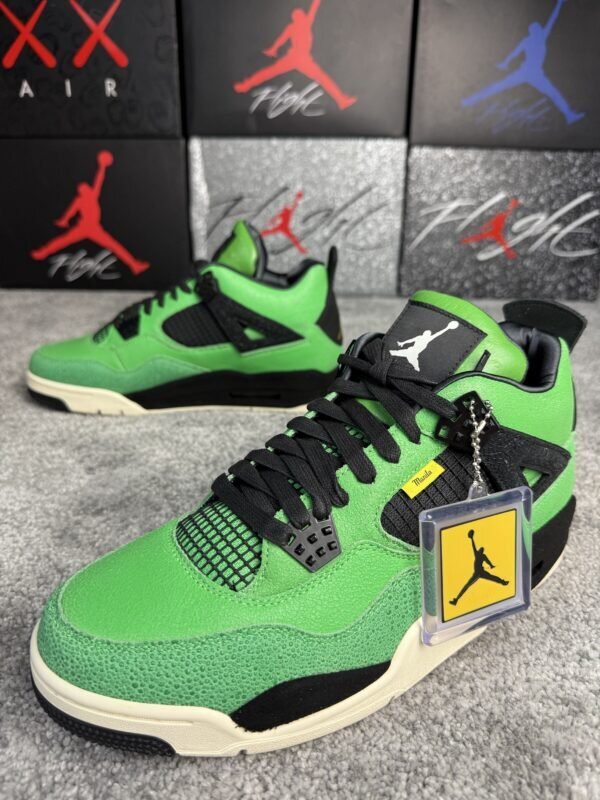 Air Jordan 4 Retro Manila