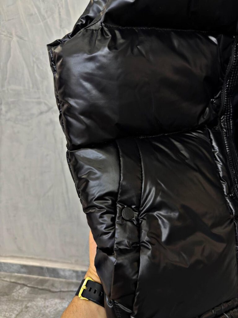 Hugo Prsluk “Black”