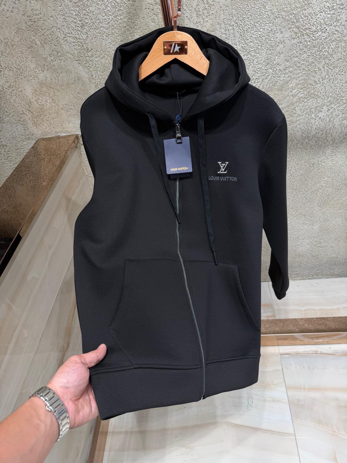 Loius Vuitton