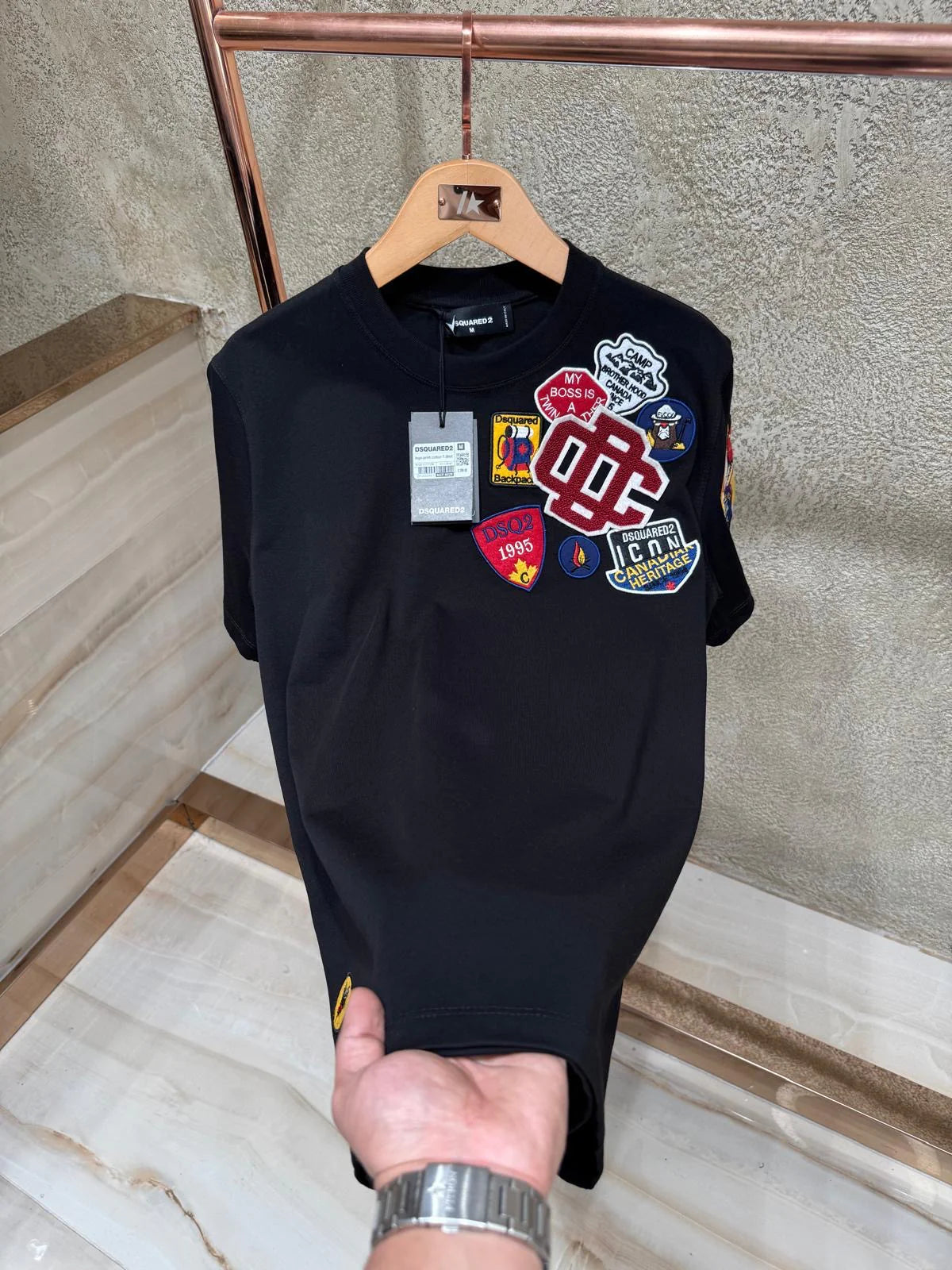 Dsquared2
