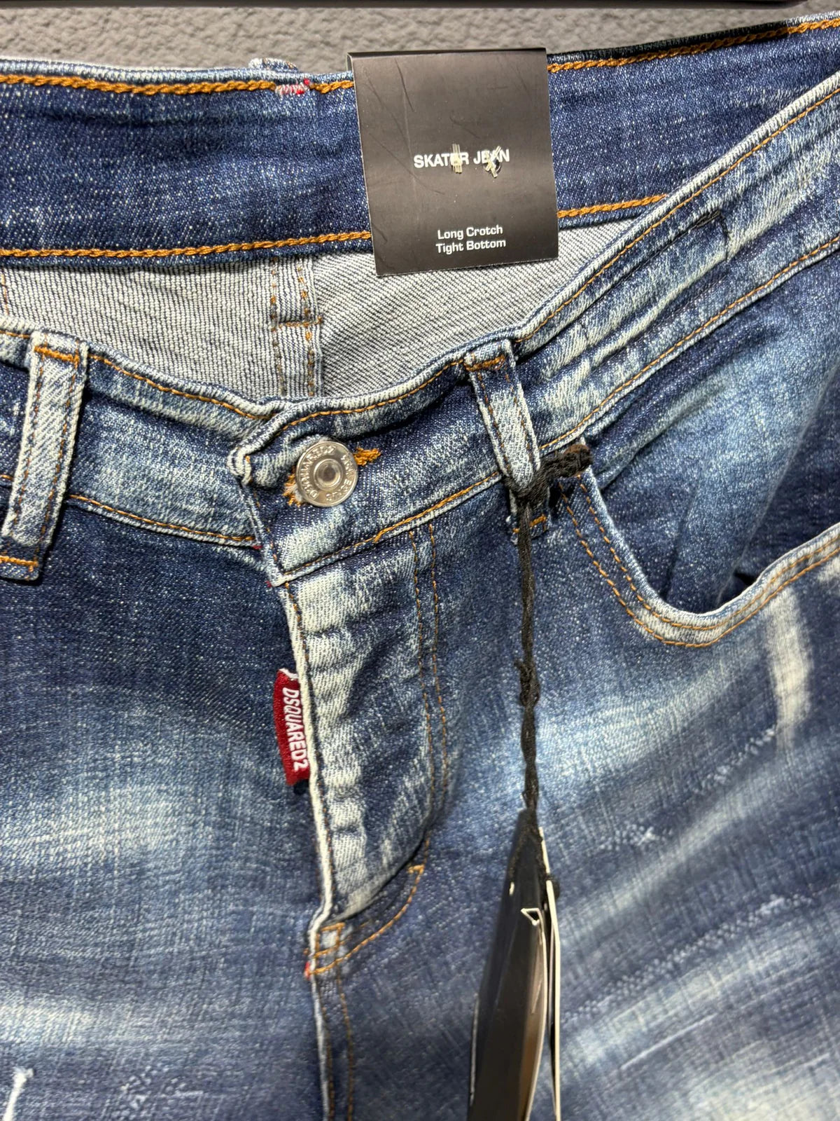 Dsquared2 811