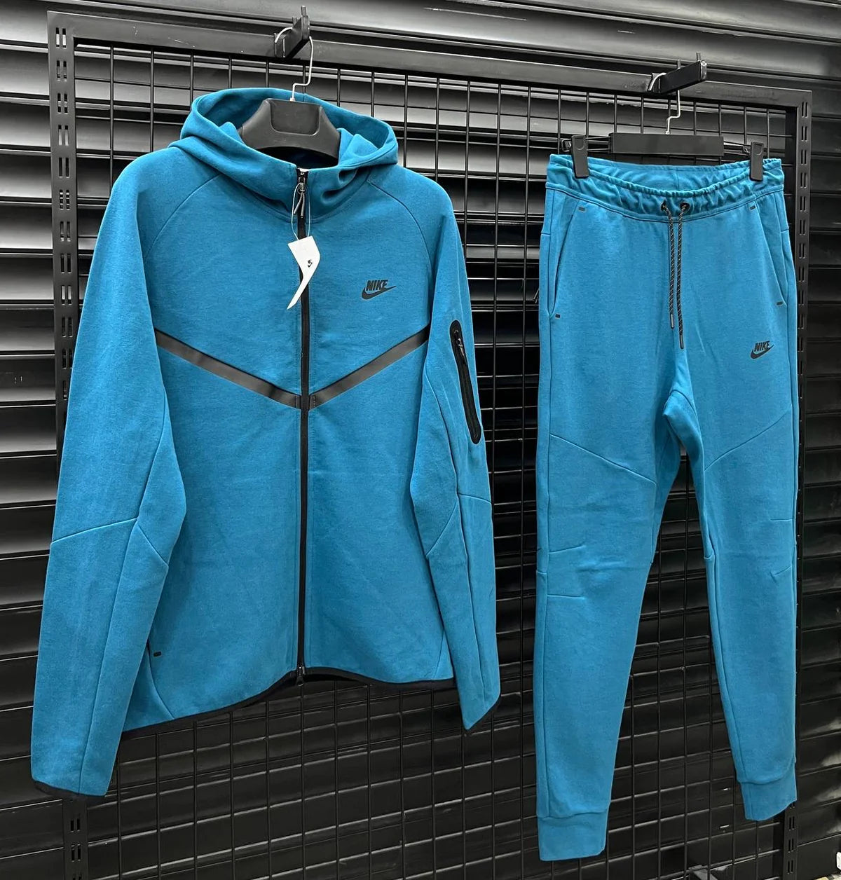 Nike Tech Fleece