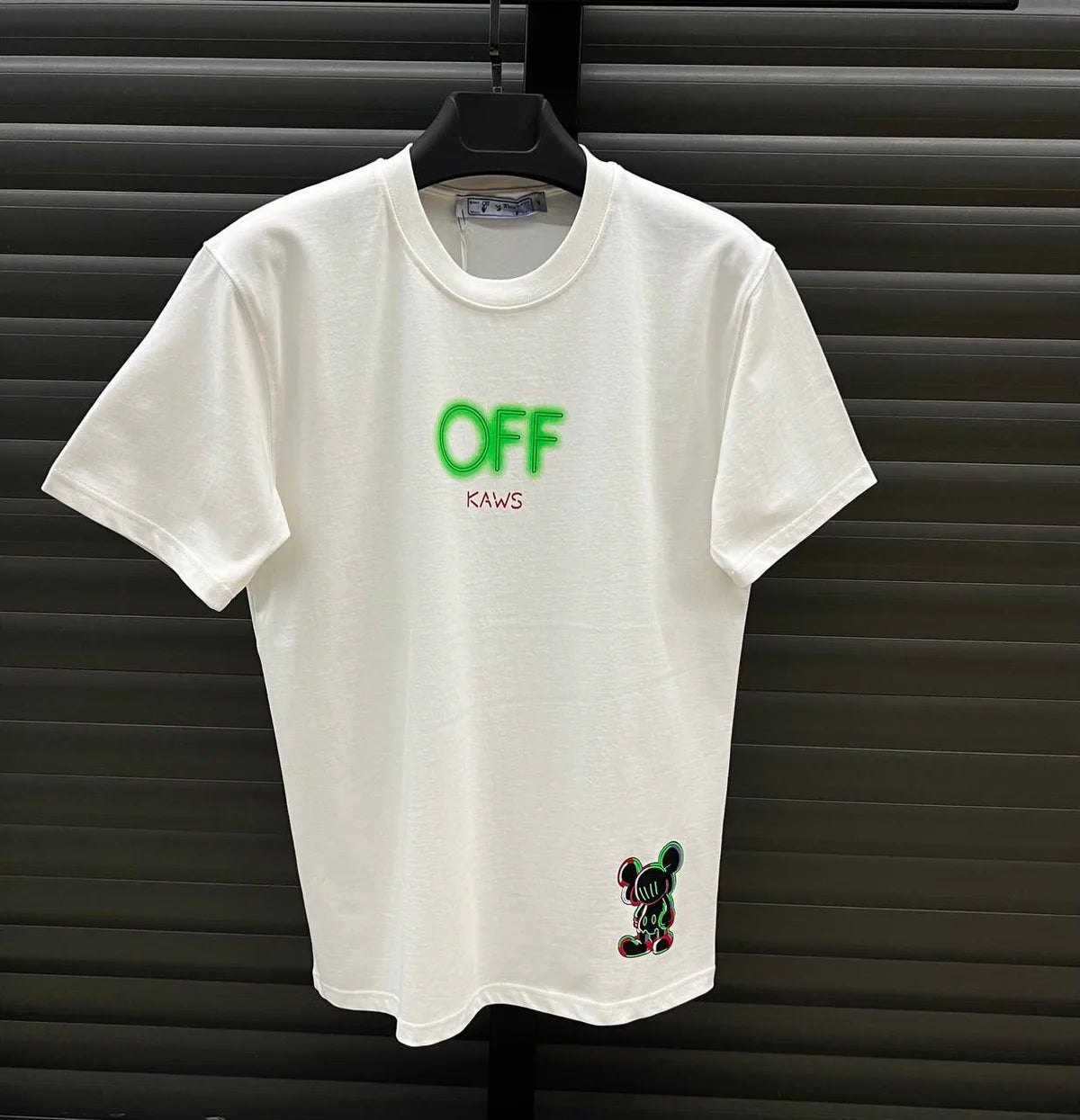 Off White