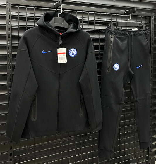 Nike Tech Fleece Inter