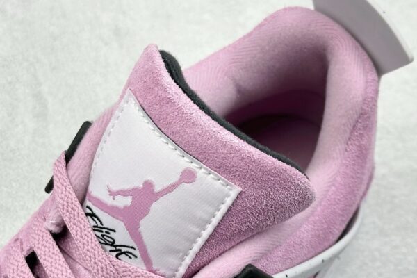 Air Jordan 4 Orchid
