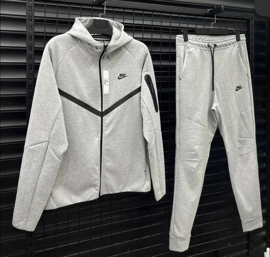 Nike Tech Fleece