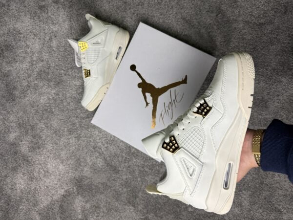 Air Jordan 4 Retro White/Gold