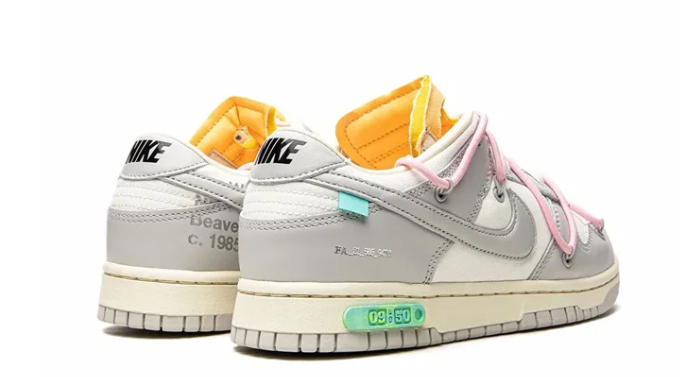 Nike Off-White Dunk Low Lot 09