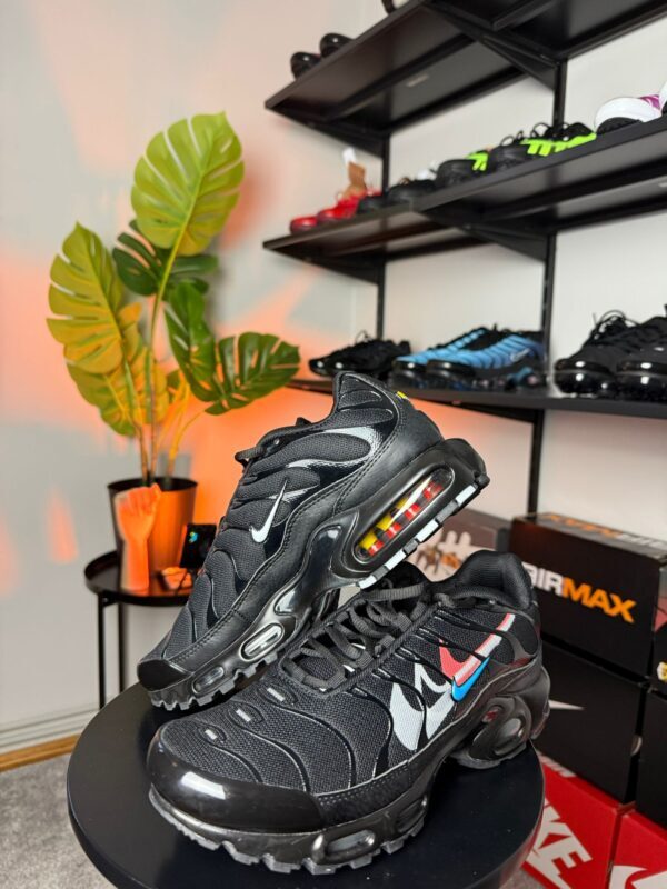 Nike Air Max Plus TN “Multi Swoosh Black/Bright Crimson”
