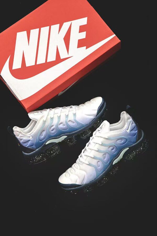 Nike Air VaporMax Plus Blizzard