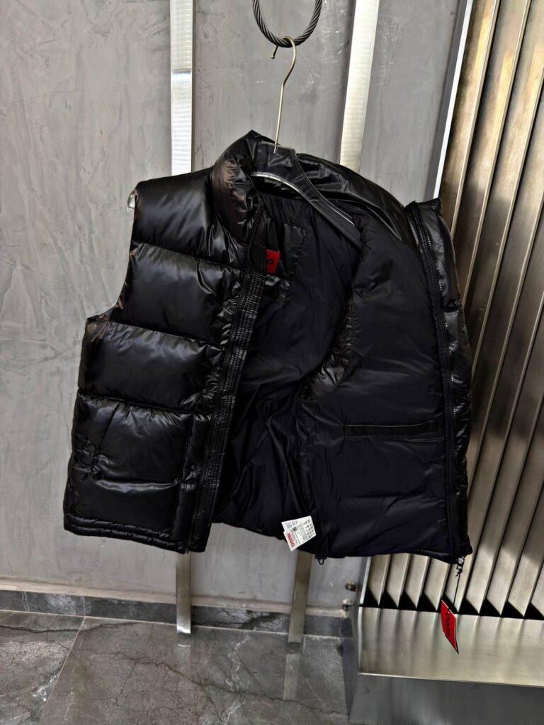 Hugo Prsluk “Black”