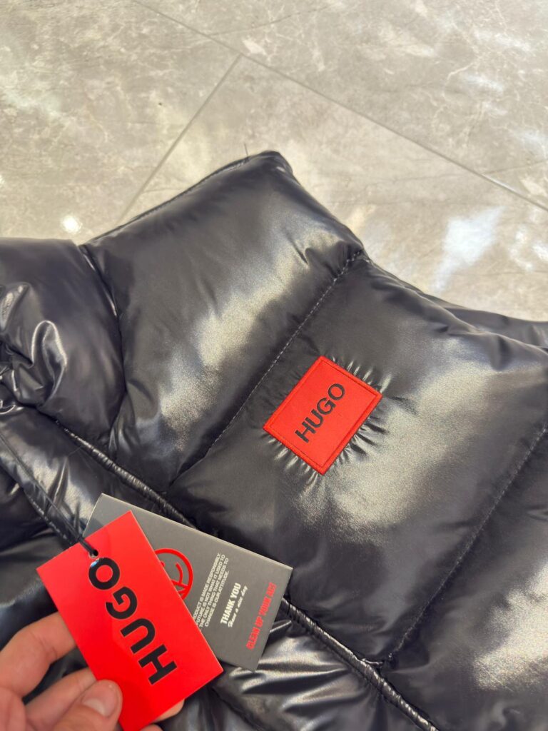 Hugo Prsluk “Black”