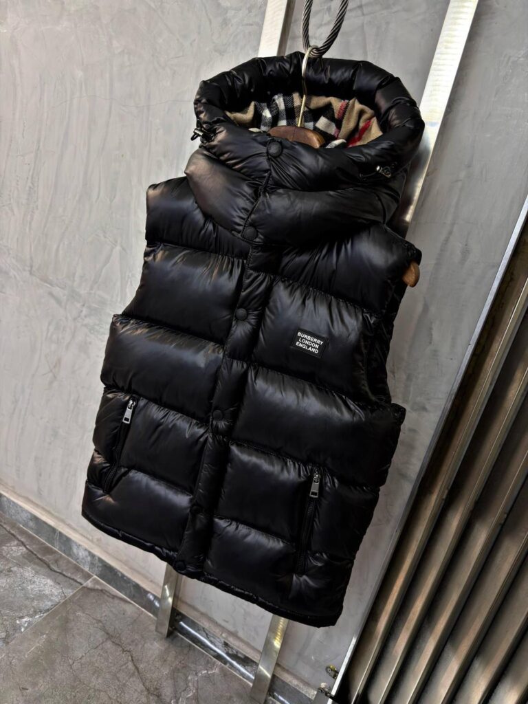 Burberry Prsluk “Black”
