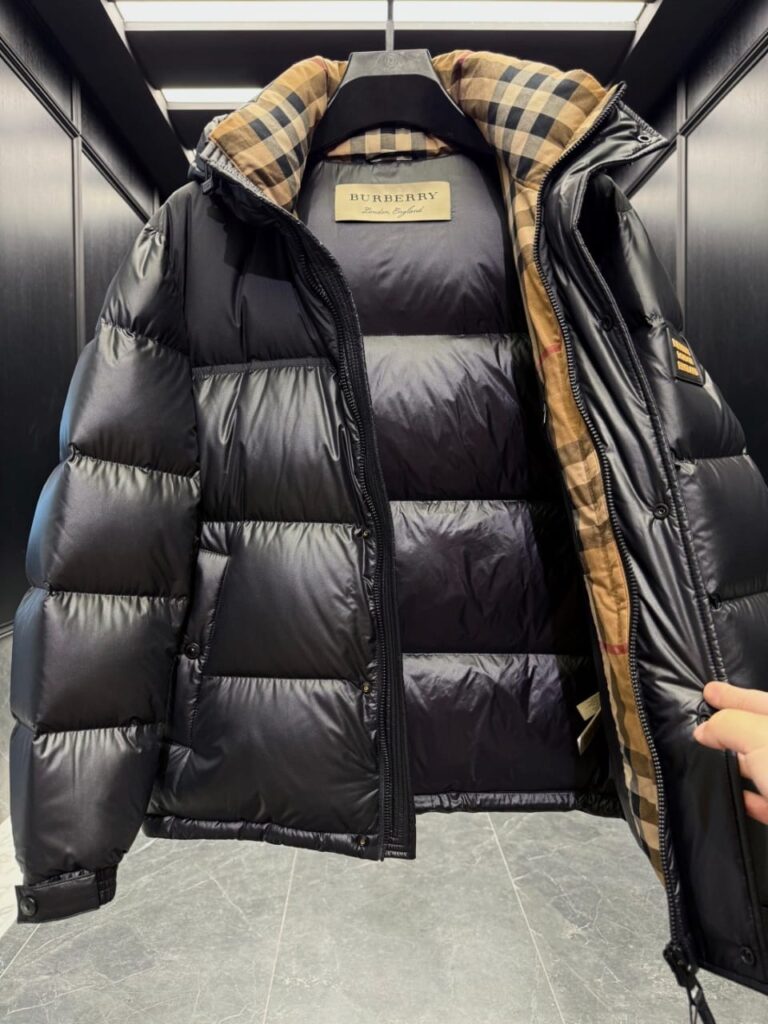Burberry Halsby Puffer Down Jacket Black