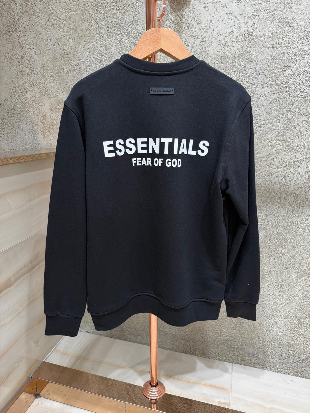 Esentials