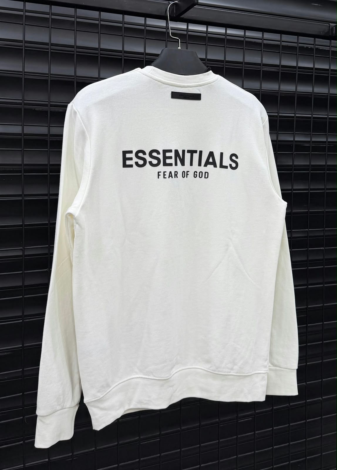 Esentials