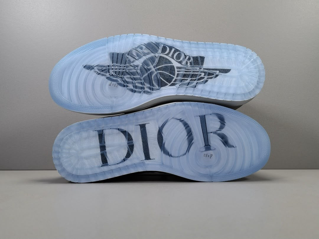 Jordan 1 x Dior